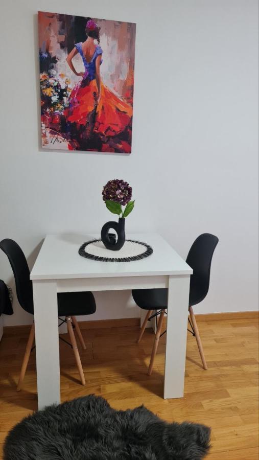 Kralj Studio Jagodina Kültér fotó
